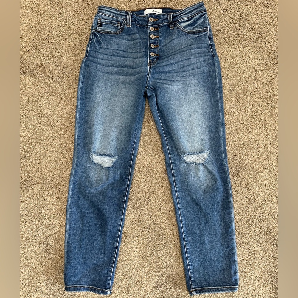 Kancan Alexis high rise button fly straight, size 31, excellent condition!!!